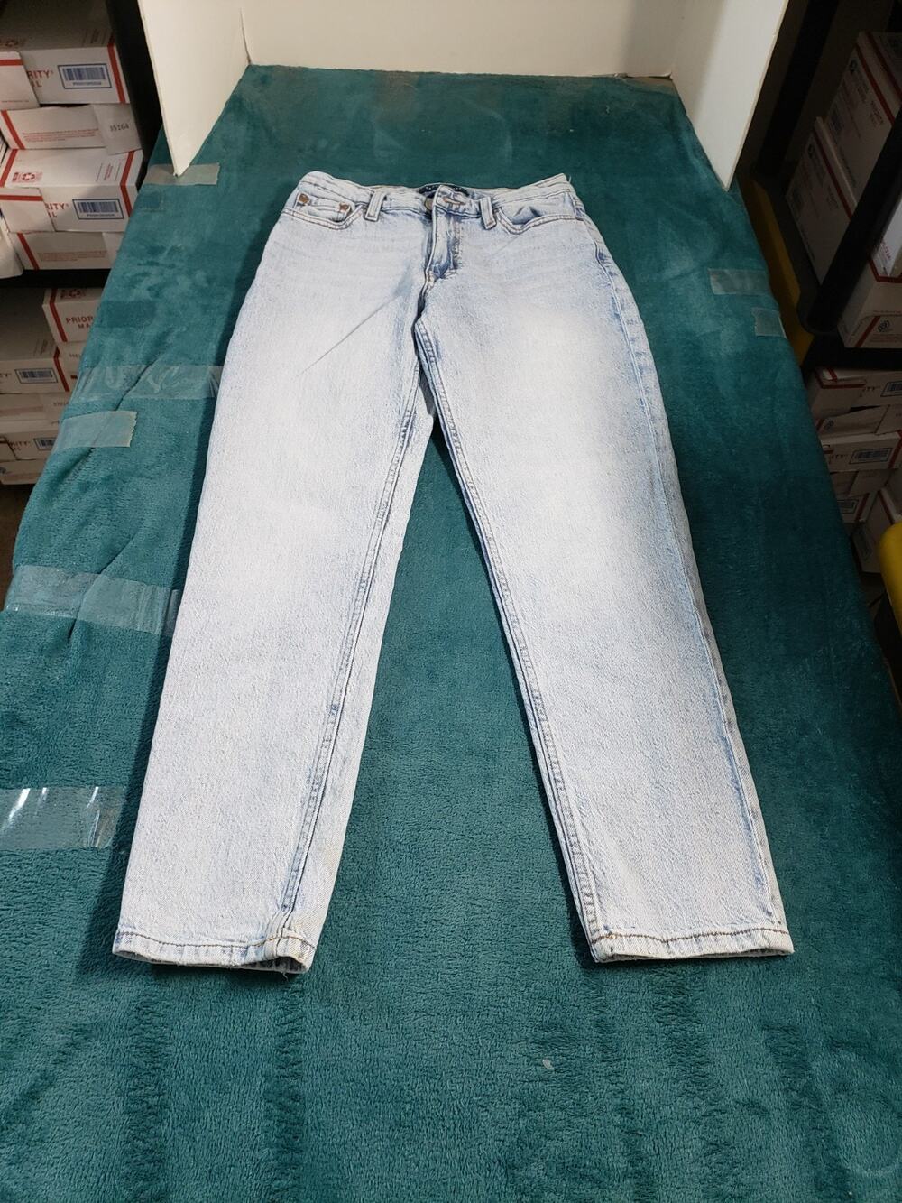 Aeropostale Jeans Size 2 Womens Blue Denim Stretch Pants Ladies Mid Rise Mom